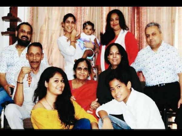 actress-sakshi-tanwar-adopted-8-month-old-girl-named-her-dityaa actress-sakshi-tanwar-adopted-8-month-old-girl-named-her-dityaa