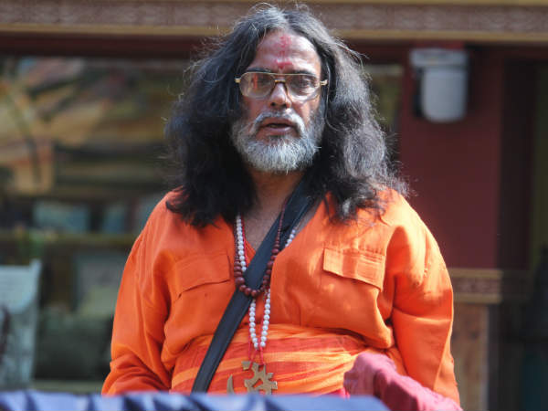 ओम स्वामी ओम स्वामी