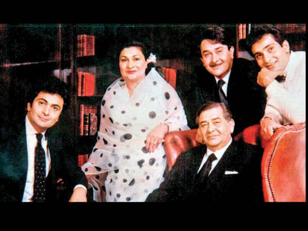 राज कपूर - कृष्णा राज कपूर राज कपूर - कृष्णा राज कपूर