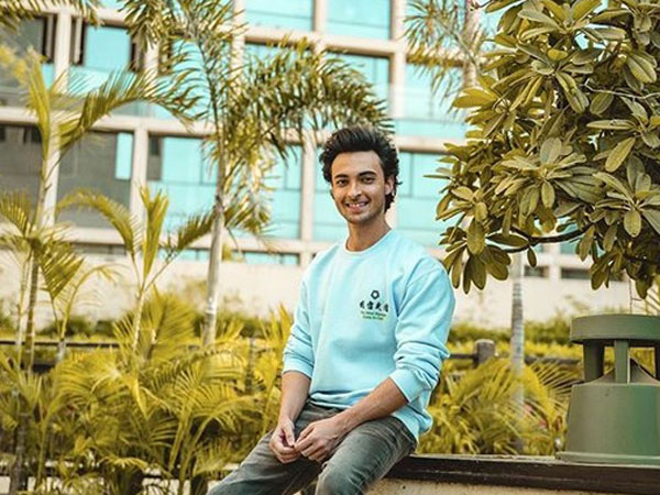 सलमान खान की तरह 'no kiss' पॉलिसी सलमान खान की तरह 'no kiss' पॉलिसी