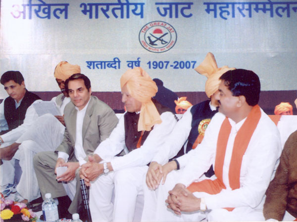 धर्मेन्द्र धर्मेन्द्र