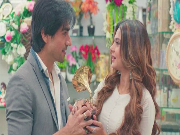 नंबर 4 नंबर 4