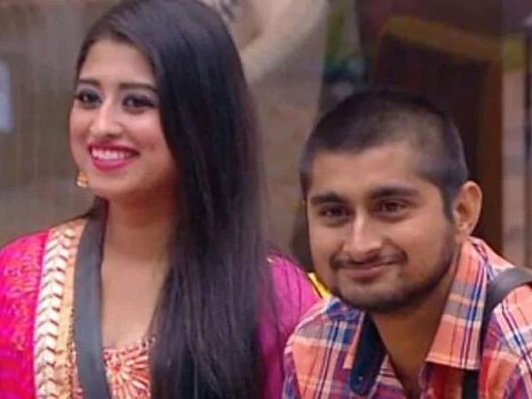 सोमी से कहा आप पर एहसान किया जा रहा है सोमी से कहा आप पर एहसान किया जा रहा है