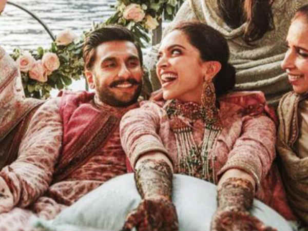 मेहंदी का फंक्शन मेहंदी का फंक्शन