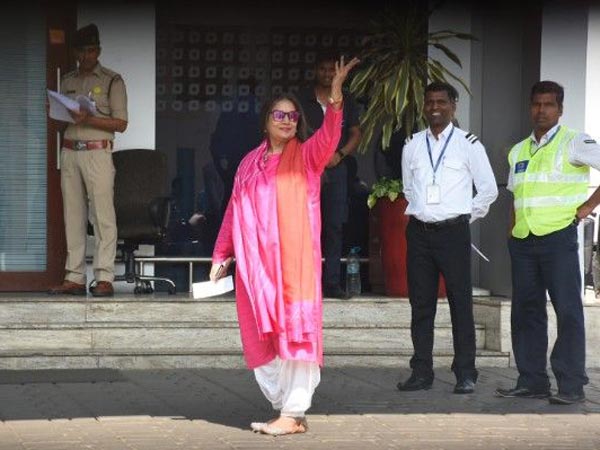 शबाना आजमी शबाना आजमी