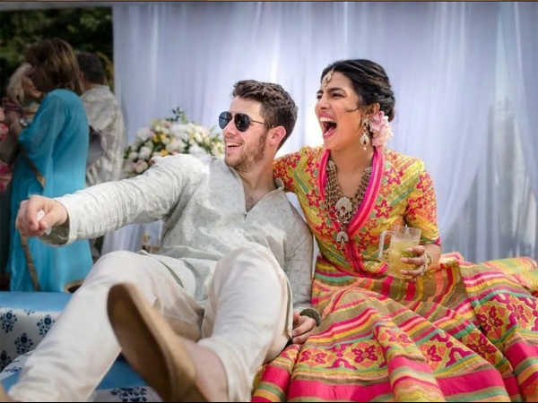 लंबा रिलेशनशिप लंबा रिलेशनशिप