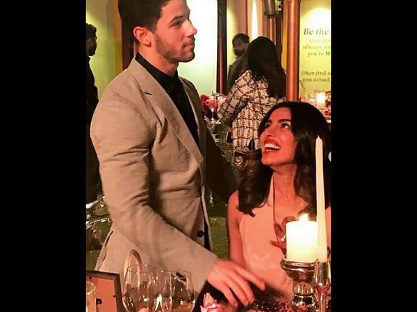 2 और 3 दिसंबर शादी की थी 2 और 3 दिसंबर शादी की थी