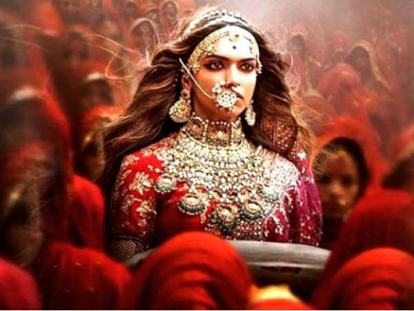 संजय लीला भंसाली की पहली 300 करोड़ी फिल्म संजय लीला भंसाली की पहली 300 करोड़ी फिल्म