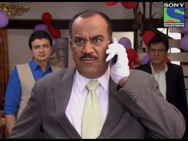 सीआईडी सीआईडी
