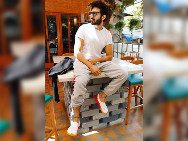 कार्तिक आर्यन कार्तिक आर्यन