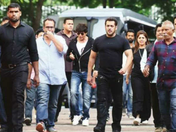 तो आप और सलमान एक साथ एक फ़िल्म में कब नज़र आ सकते हैं? तो आप और सलमान एक साथ एक फ़िल्म में कब नज़र आ सकते हैं?