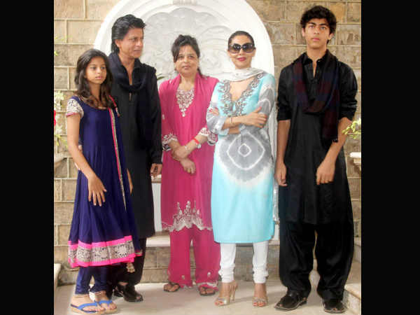 रॉयल फैमिली रॉयल फैमिली