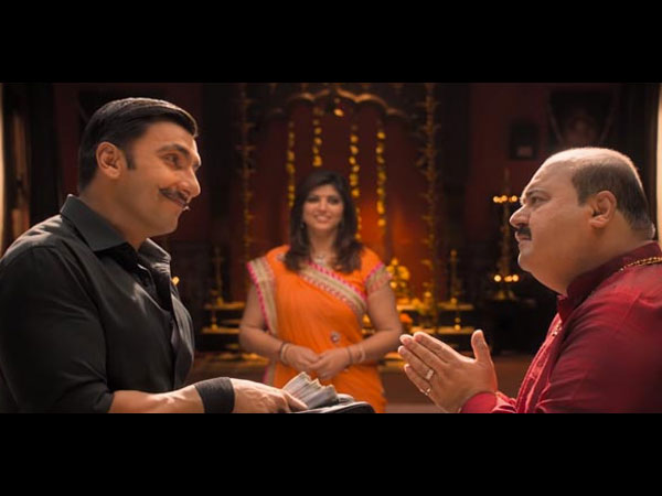 100 करोड़ पार 100 करोड़ पार