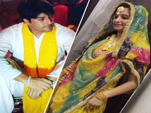 काफी खुश हैं अनस काफी खुश हैं अनस
