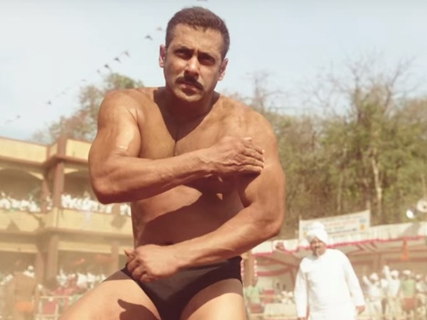कम बजट में बड़ी कहानी कम बजट में बड़ी कहानी