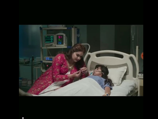 टीआरपी के लिए ये दिखाना कितना सही है टीआरपी के लिए ये दिखाना कितना सही है