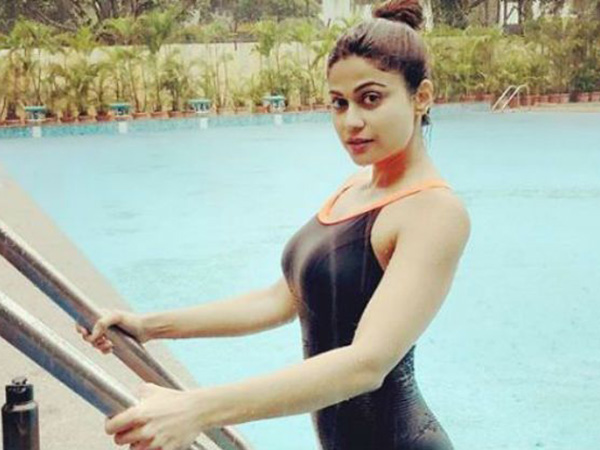 आपत्तिजनक हालत में