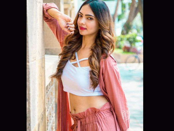 करियर की शुरुआत