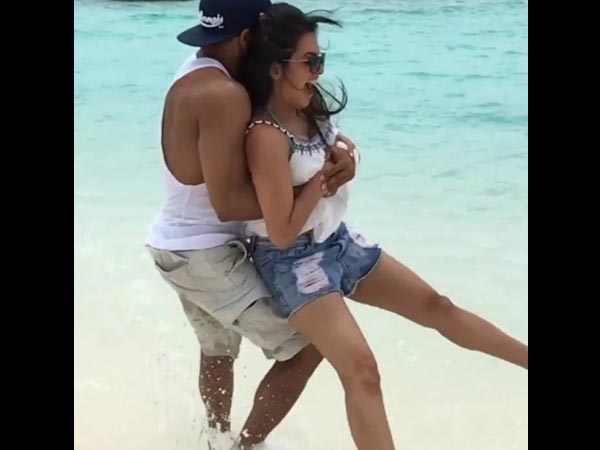 फेसबुक फेसबुक