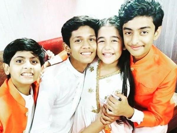 नंबर 4 नंबर 4