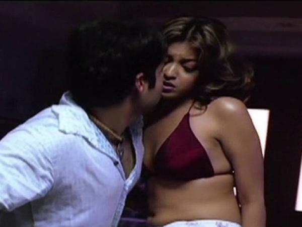 आशिक बनाया आपने आशिक बनाया आपने