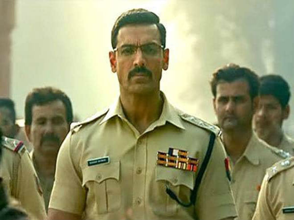 100 करोड़ पार करना मुश्किल
