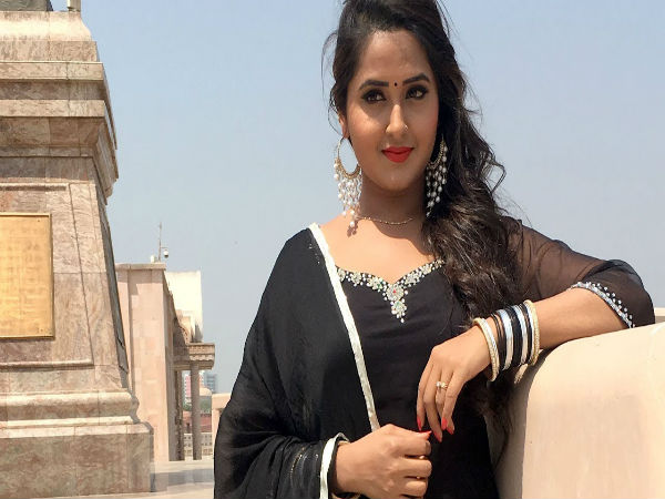 गिनती टॅाप एक्ट्रेसेस में