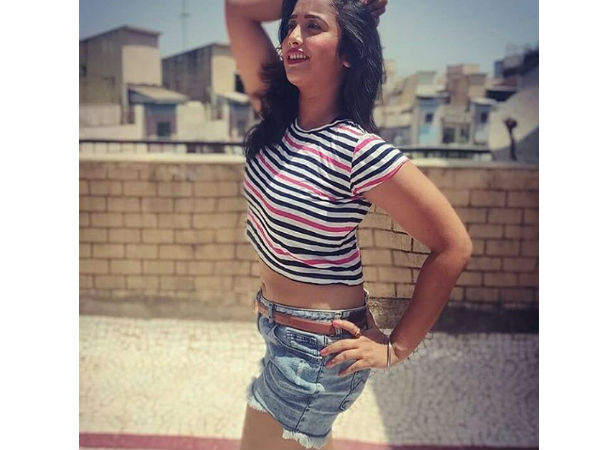 हॉलिडे, फिल्म शूटिंग और फोटोशूट हॉलिडे, फिल्म शूटिंग और फोटोशूट