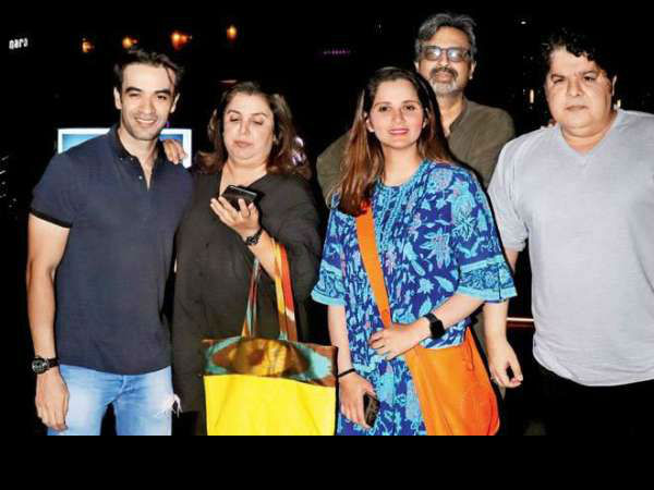 लोगों से मिलना शुरू लोगों से मिलना शुरू