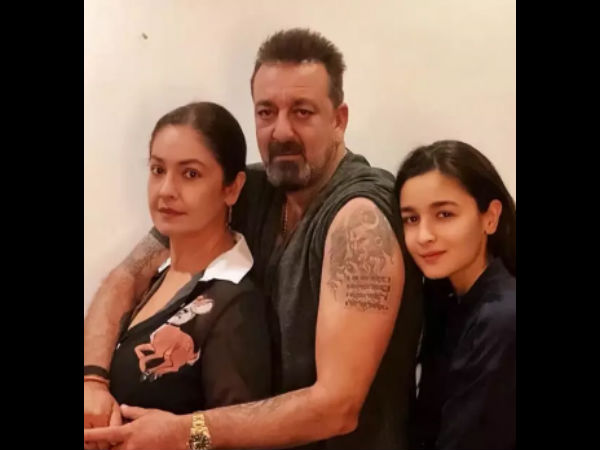पूजा भट्ट होंगी मां