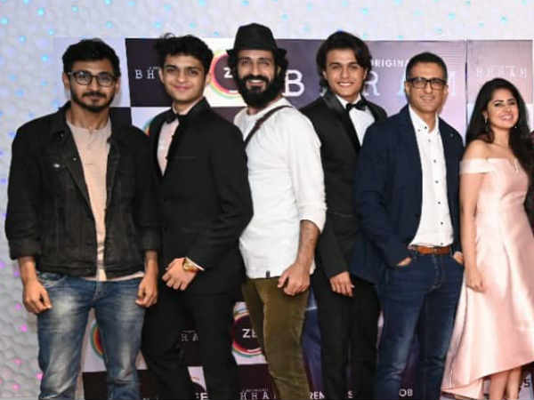 बहुप्रतीक्षित वेब सीरीज़ बहुप्रतीक्षित वेब सीरीज़