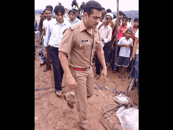 धमकी की असली वजह