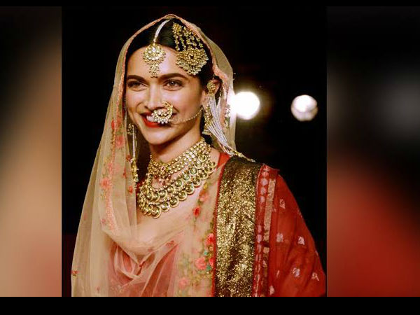केंद्रीय पात्र में होंगी दीपिका केंद्रीय पात्र में होंगी दीपिका