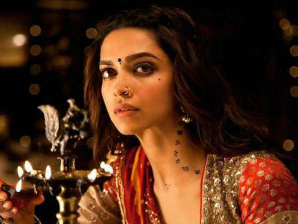deepika-padukone-to-star-in-anushka-shetty-s-arundhati-remake deepika-padukone-to-star-in-anushka-shetty-s-arundhati-remake