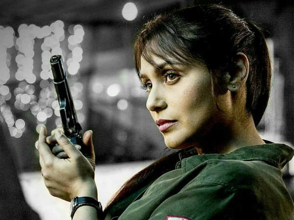 हॉलीवुड ने भी पछाड़ा हॉलीवुड ने भी पछाड़ा