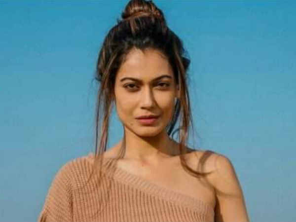 बेवकूफी भरे ट्वीट