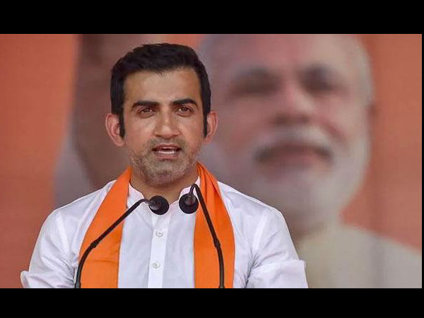 रेप पीड़िता के परिवार से मिल लेती तो बेहतर होता रेप पीड़िता के परिवार से मिल लेती तो बेहतर होता