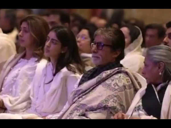 छलक पड़े आंसू छलक पड़े आंसू