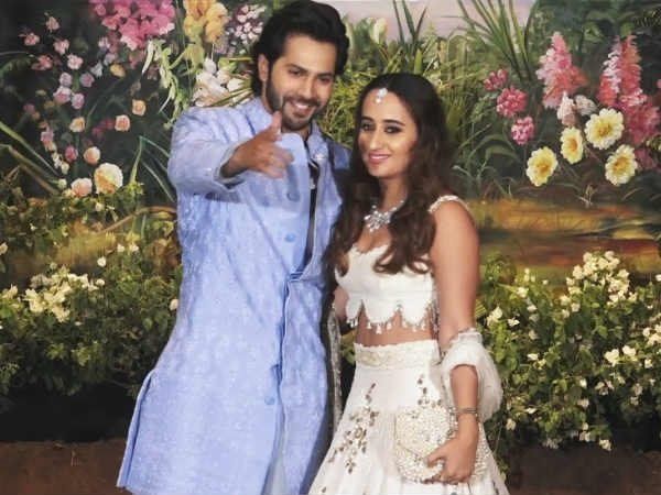 शादियों में साथ साथ