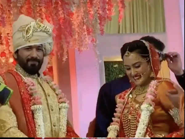 कॉमन फ्रेंड्स कॉमन फ्रेंड्स
