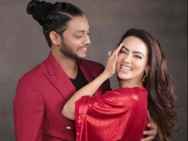 लोगों ने किया आगाह