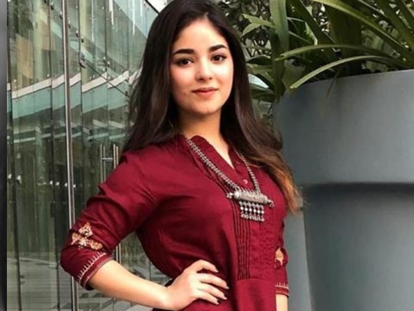दबाया जा रहा है हमारी आवाज को दबाया जा रहा है हमारी आवाज को