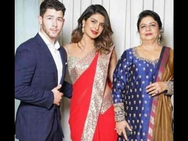 निक के साथ शादी निक के साथ शादी
