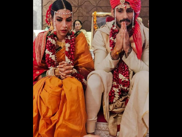 प्रतीक बब्बर और सान्या सागर ने एक दूसरे को किया अनफॅालो प्रतीक बब्बर और सान्या सागर ने एक दूसरे को किया अनफॅालो
