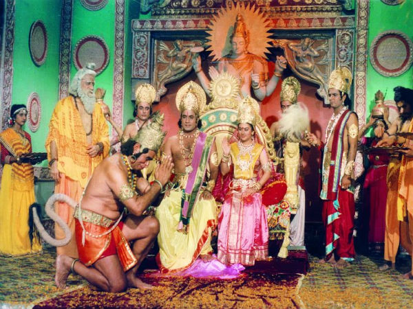 सोशल मीडिया पर रामायण, महाभारत टेलीकास्ट सोशल मीडिया पर रामायण, महाभारत टेलीकास्ट