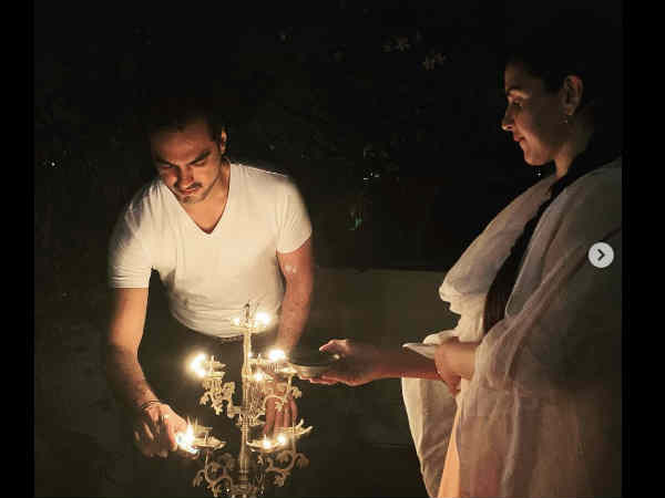 हाल ही में बेटी को जन्म हाल ही में बेटी को जन्म