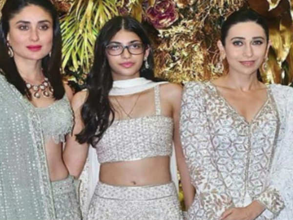 बेटी के साथ बेटी के साथ