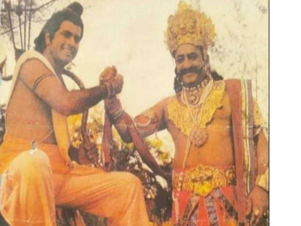 अवॉर्ड पर पहले ये दिया था बयान अवॉर्ड पर पहले ये दिया था बयान