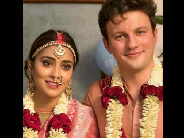 आंद्रेई अलग-अलग कमरे में सोते आंद्रेई अलग-अलग कमरे में सोते