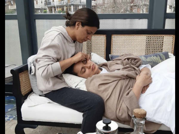 बहन के साथ बहन के साथ
